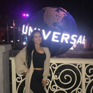 Meet your Posher, Huyen